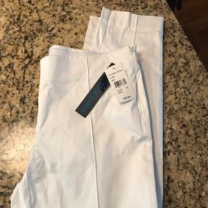 Blue Earth NWT White Ankle Pants